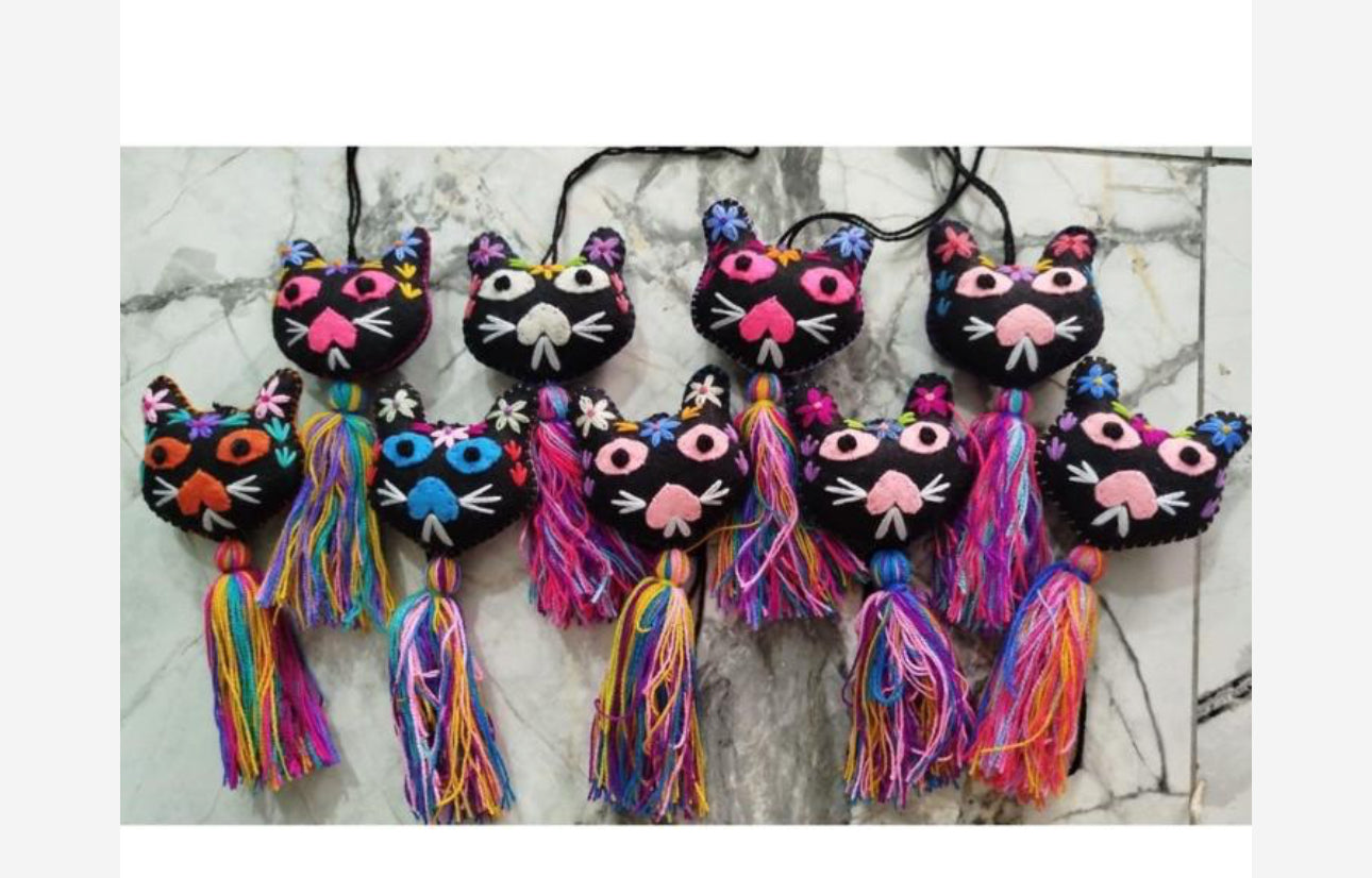 Black Cat Mexican Tassel